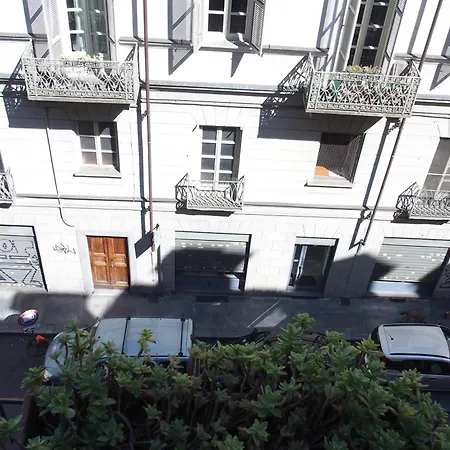 Apartament Cosy House Quadrilatero Center *