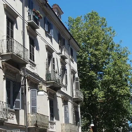 Daire Cosy House Quadrilatero Center *